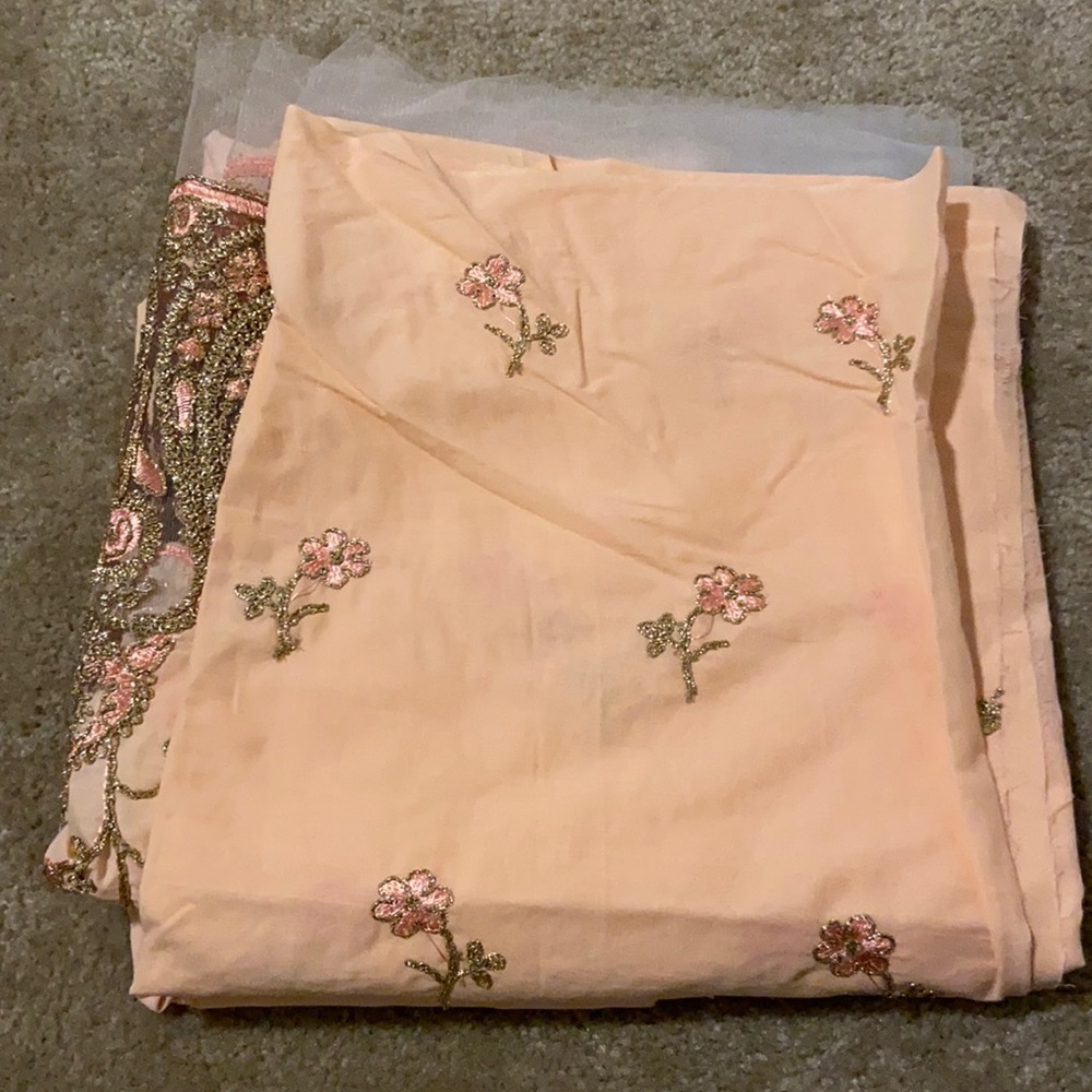 Unstitched suit